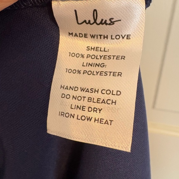 NEW Lulu's Small Blue and Green Floral romper with tie at chest - Picture 7 of 7